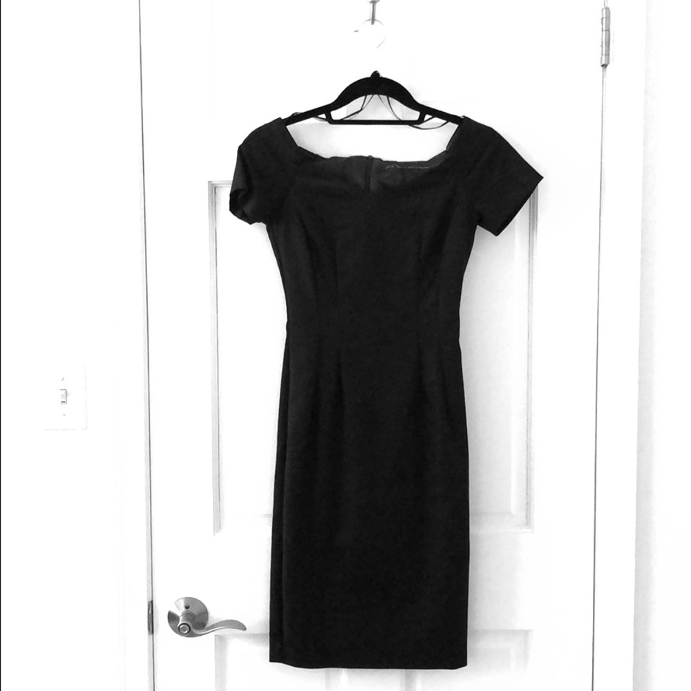 Zara - Classic black dress